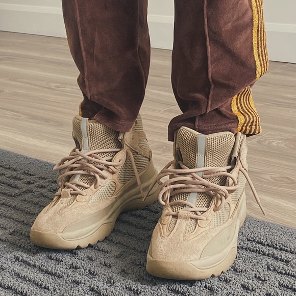 TheBlock

YEEZY DESERT BOOT - Picture 3 of 6